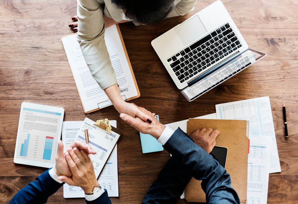 GUIDE FOR FOREIGN COMPANIES SETTING UP 5-PERSON TEAM IN CEBU